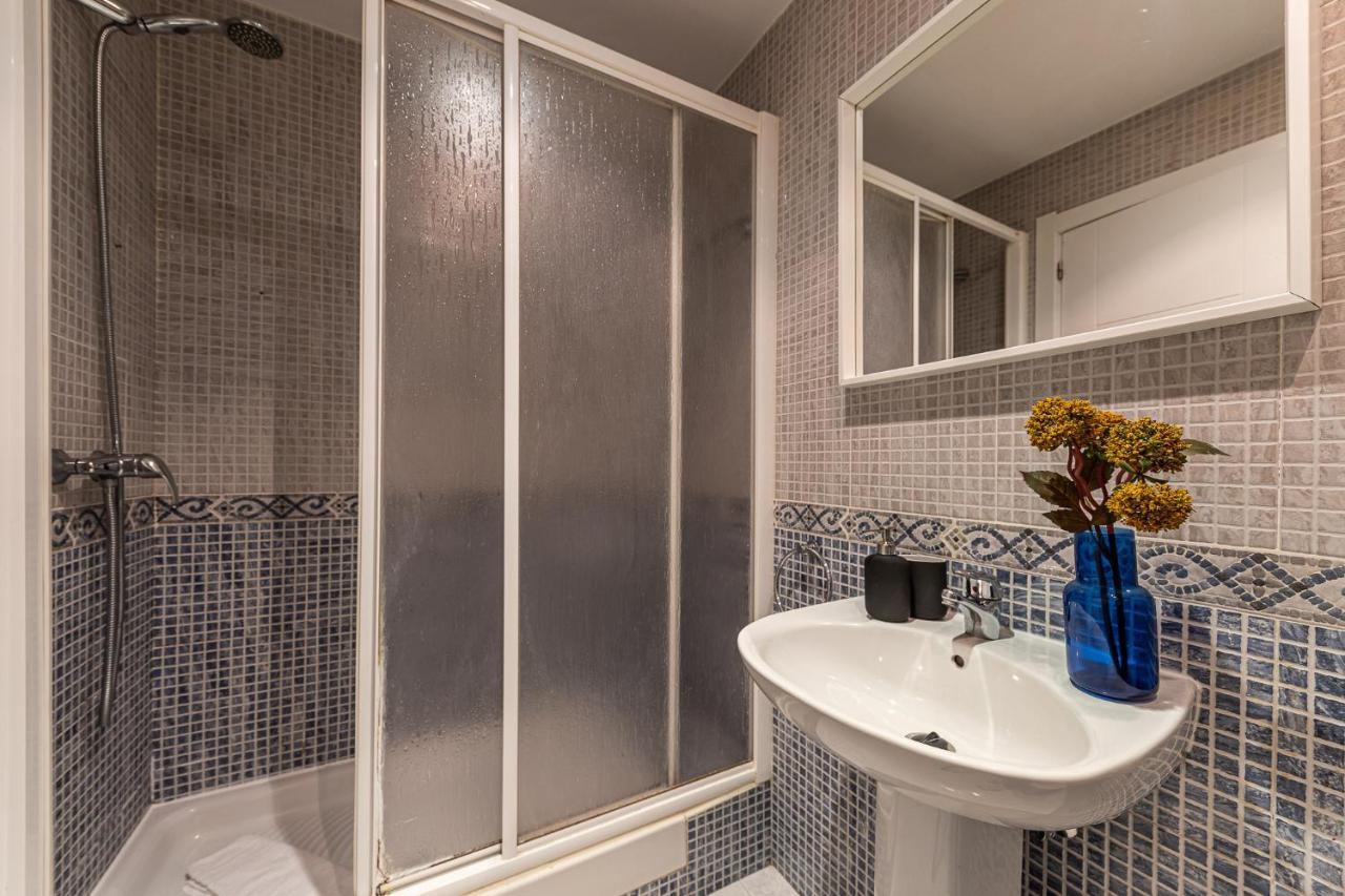Queens Chueca III - Alquiler Corta Duracion Madrid Exterior photo